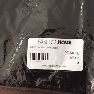 Fashion nova down for you lace dress - black